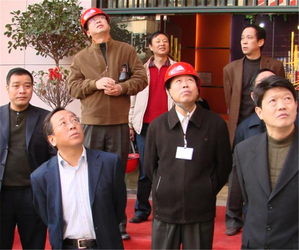 14时任湖北省建设厅厅长杨晓波旅行bbin宝盈雅荷大厦